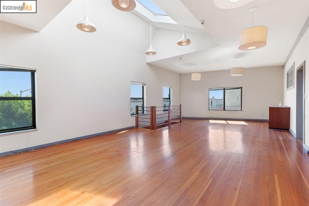 1300 International Blvd, OAKLAND, California 94606, ,Comm Ri Multi-units 5+,For Sale,International Blvd,40924047