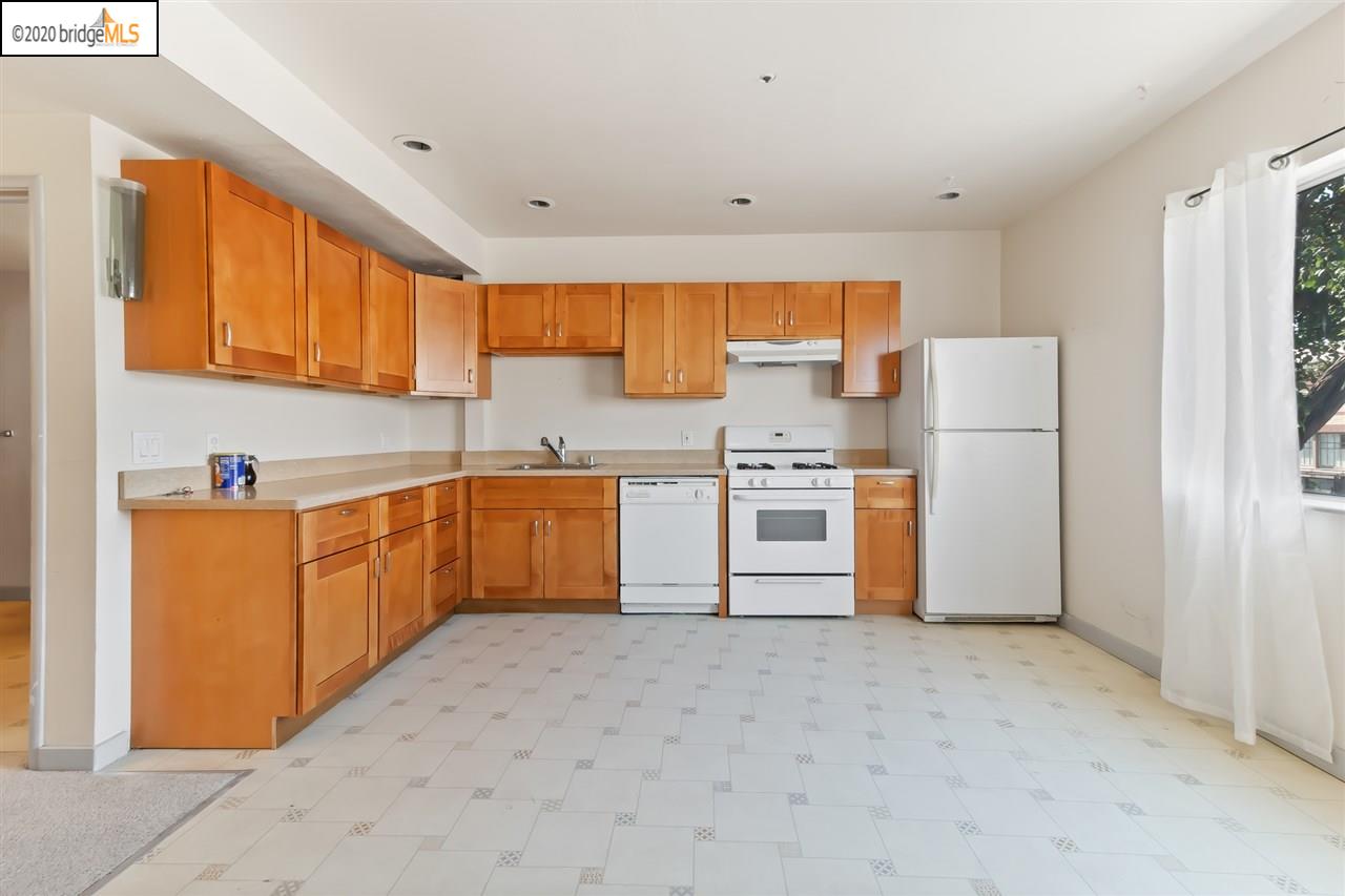1300 International Blvd, OAKLAND, California 94606, ,Comm Ri Multi-units 5+,For Sale,International Blvd,40924047