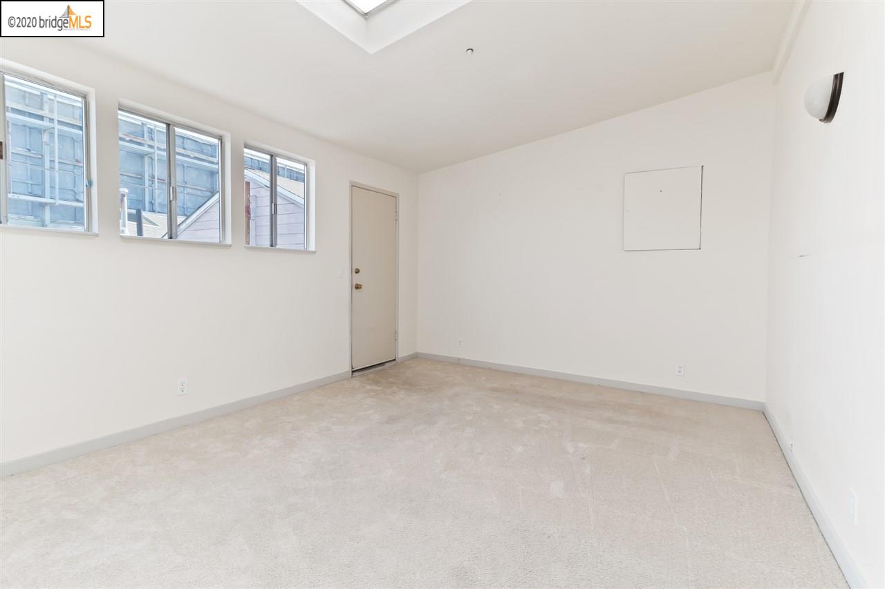 1300 International Blvd, OAKLAND, California 94606, ,Comm Ri Multi-units 5+,For Sale,International Blvd,40924047