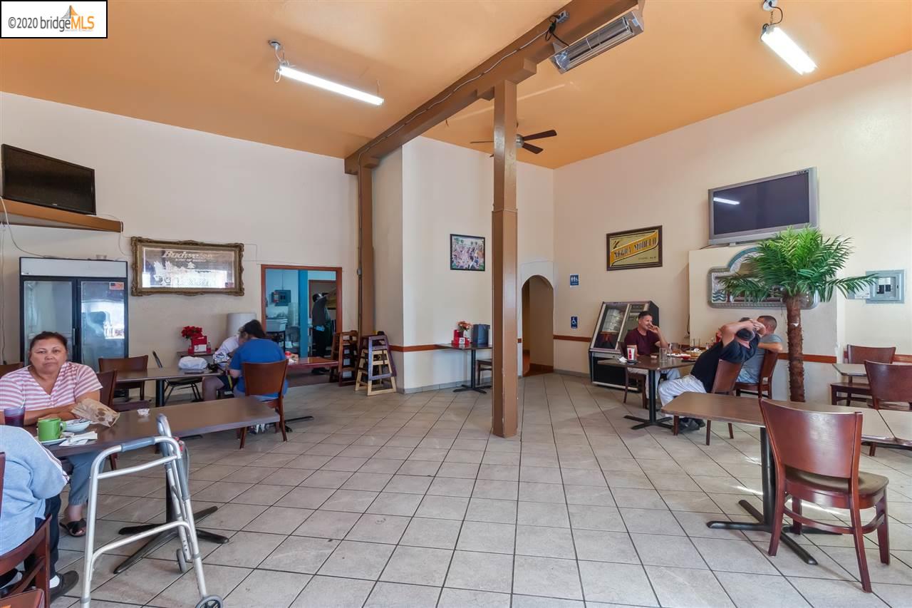 1300 International Blvd, OAKLAND, California 94606, ,Comm Ri Multi-units 5+,For Sale,International Blvd,40924047