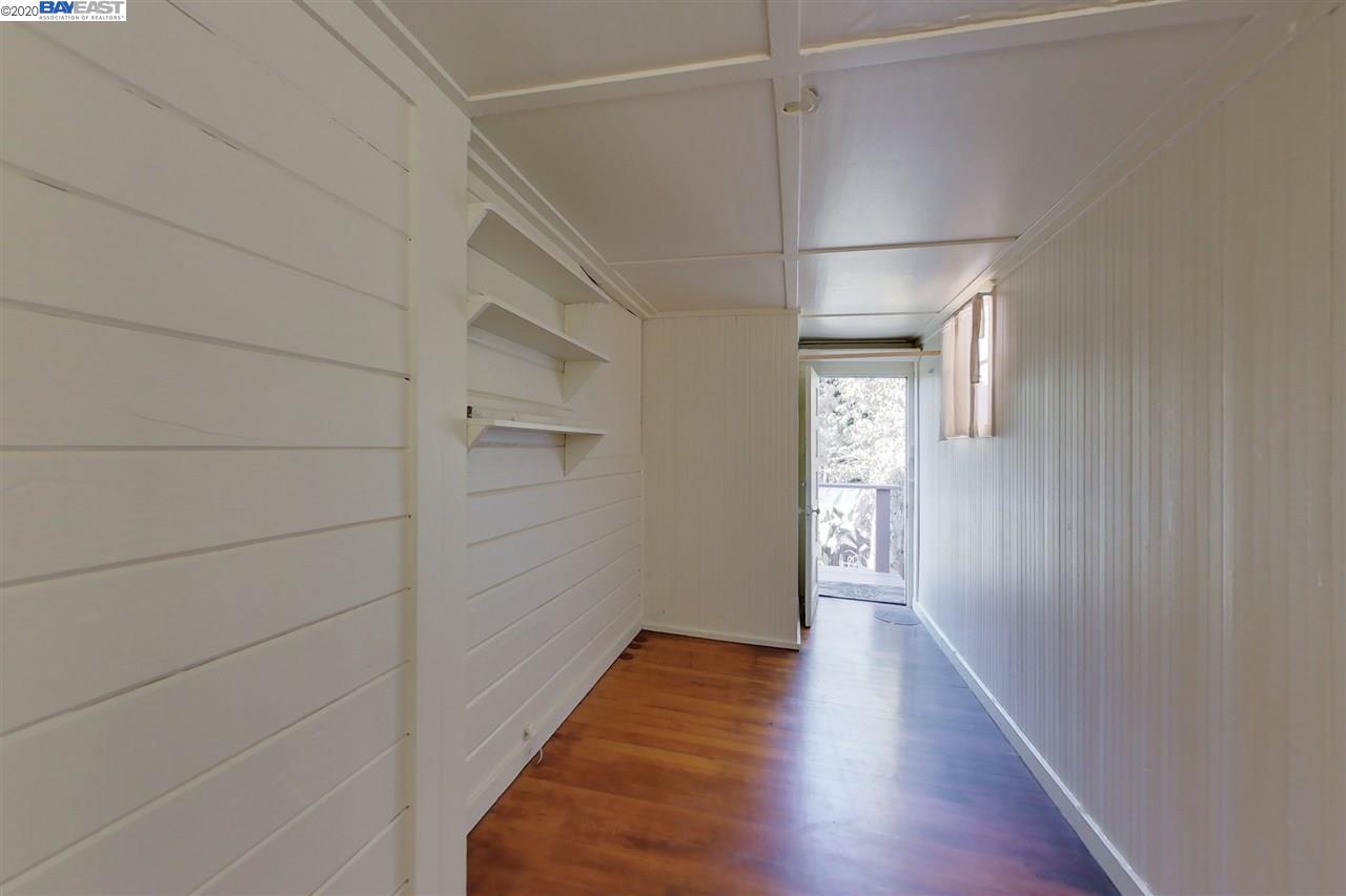1032 47Th St, EMERYVILLE, California 94608, ,Comm Ri Multi-units 5+,For Sale,47Th St,40924372