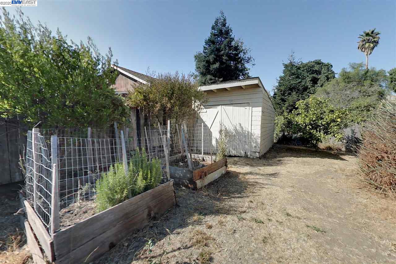 1032 47Th St, EMERYVILLE, California 94608, ,Comm Ri Multi-units 5+,For Sale,47Th St,40924372