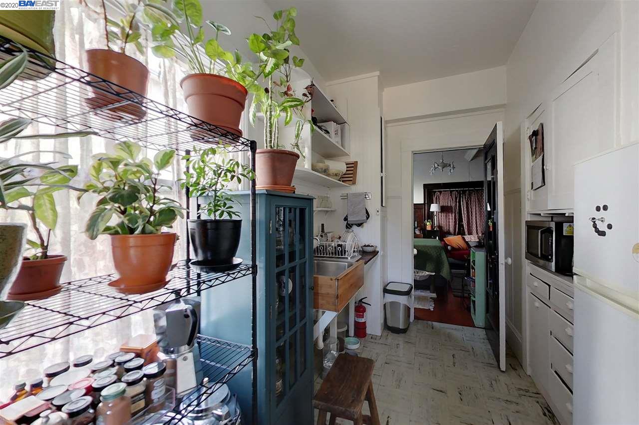 1032 47Th St, EMERYVILLE, California 94608, ,Comm Ri Multi-units 5+,For Sale,47Th St,40924372