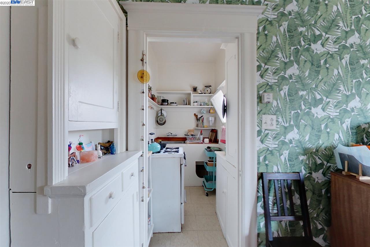 1032 47Th St, EMERYVILLE, California 94608, ,Comm Ri Multi-units 5+,For Sale,47Th St,40924372