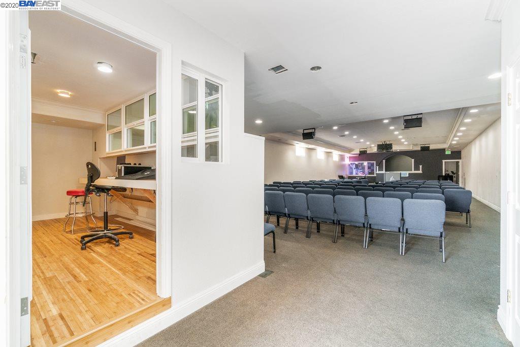 4251 Peralta Blvd, FREMONT, California 94536, ,Comm Industrial For Sale,For Sale,Peralta Blvd,40924297