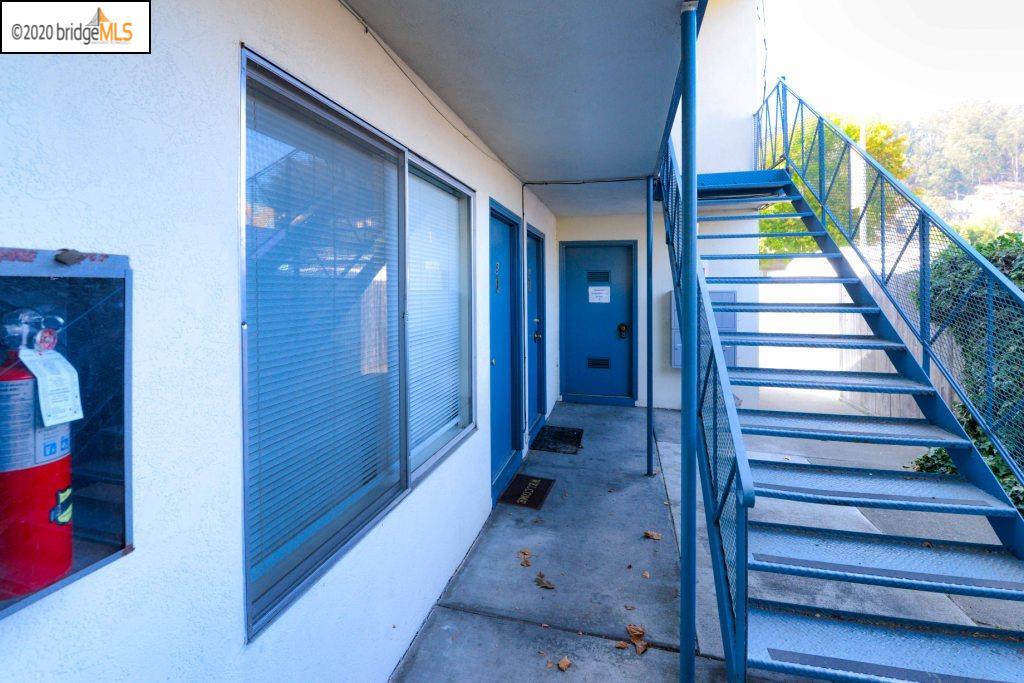 605 San Pablo Ave, ALBANY, California 94706, ,Comm Ri Multi-units 5+,For Sale,San Pablo Ave,40926076
