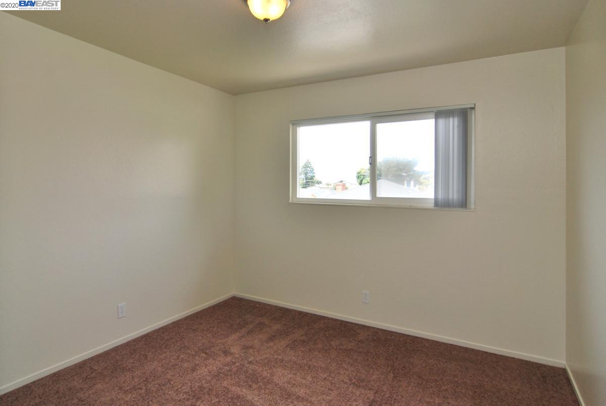 5823 Alameda Ave, RICHMOND, California 94804, ,Comm Ri Multi-units 5+,For Sale,Alameda Ave,40926244