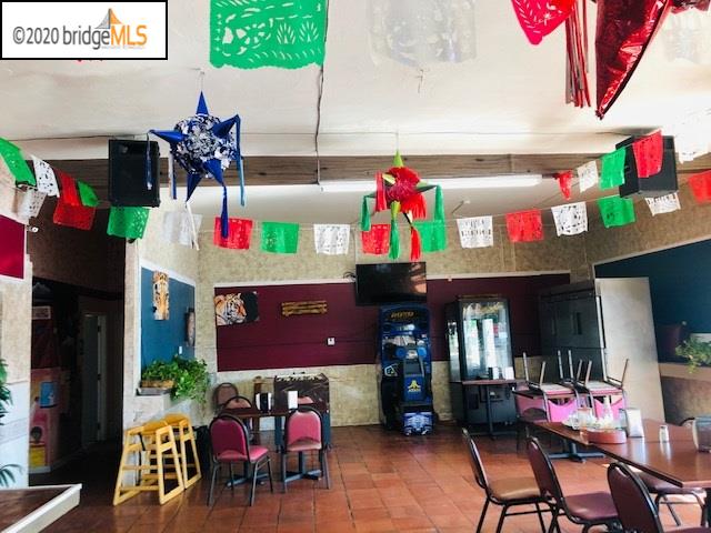 250 23rd, RICHMOND, California 94804, ,Comm Ri Multi-units 5+,For Sale,23rd,40927240