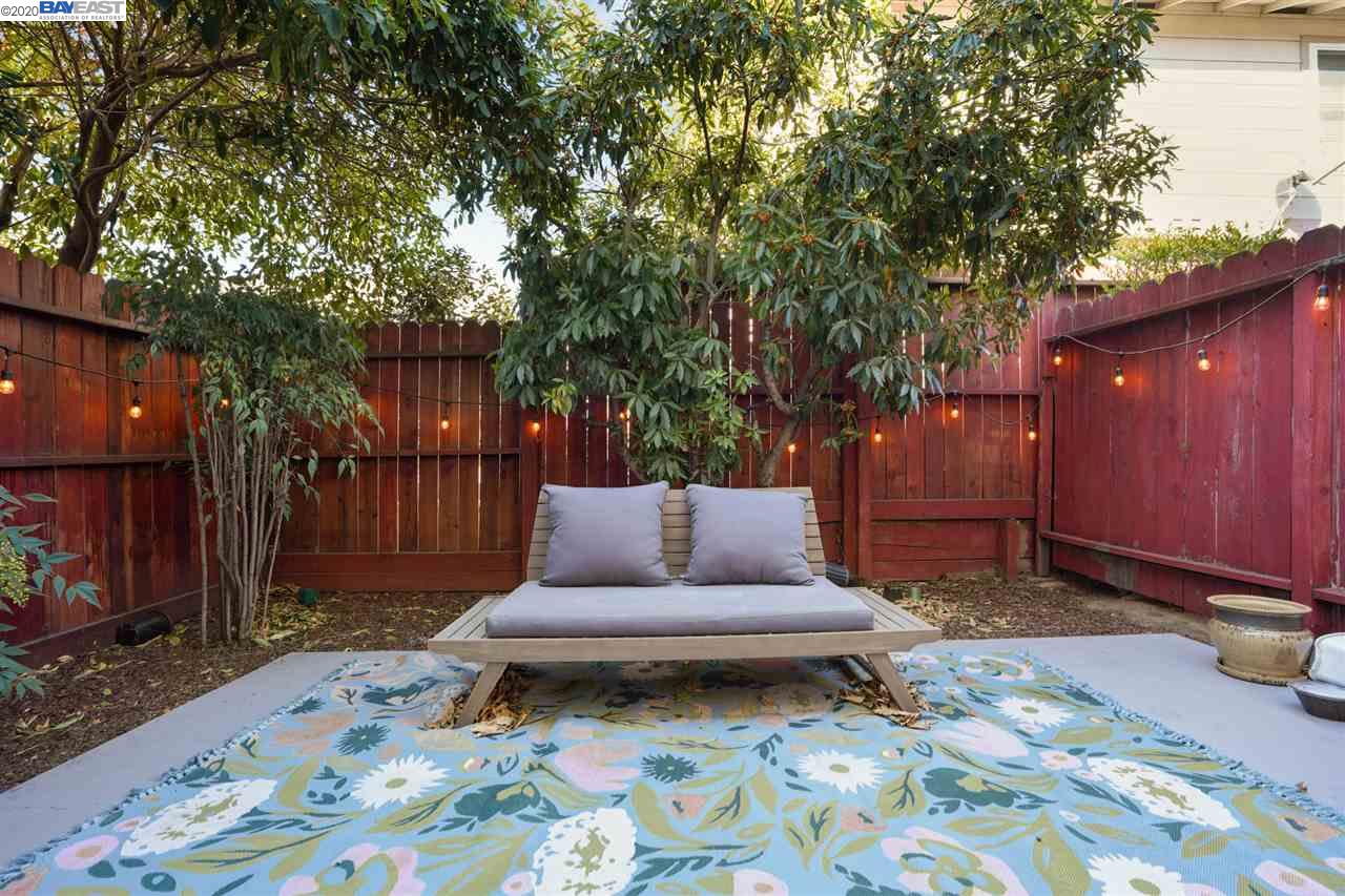 19943 Redwood Rd, CASTRO VALLEY, California 94546, ,Comm Ri Multi-units 5+,For Sale,Redwood Rd,40927881