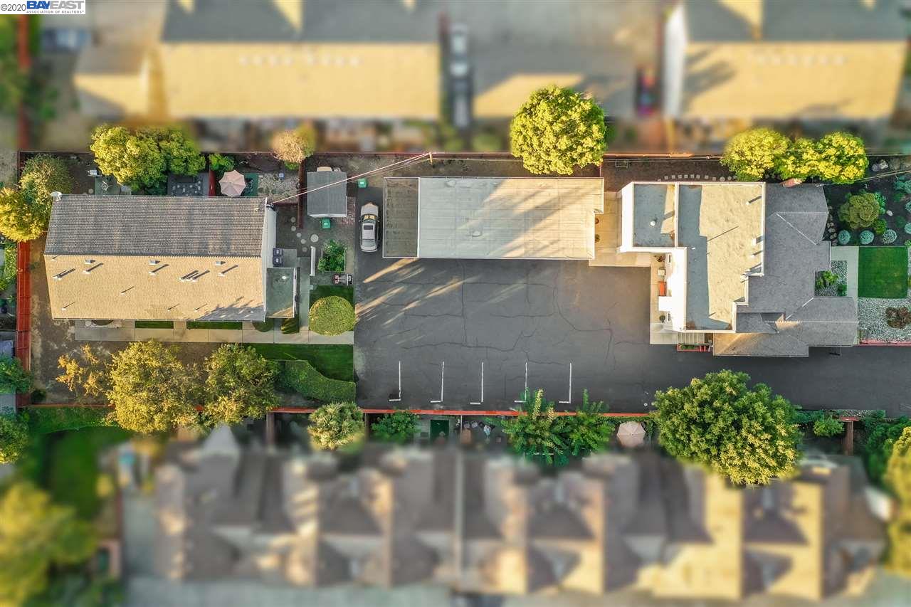 19943 Redwood Rd, CASTRO VALLEY, California 94546, ,Comm Ri Multi-units 5+,For Sale,Redwood Rd,40927881