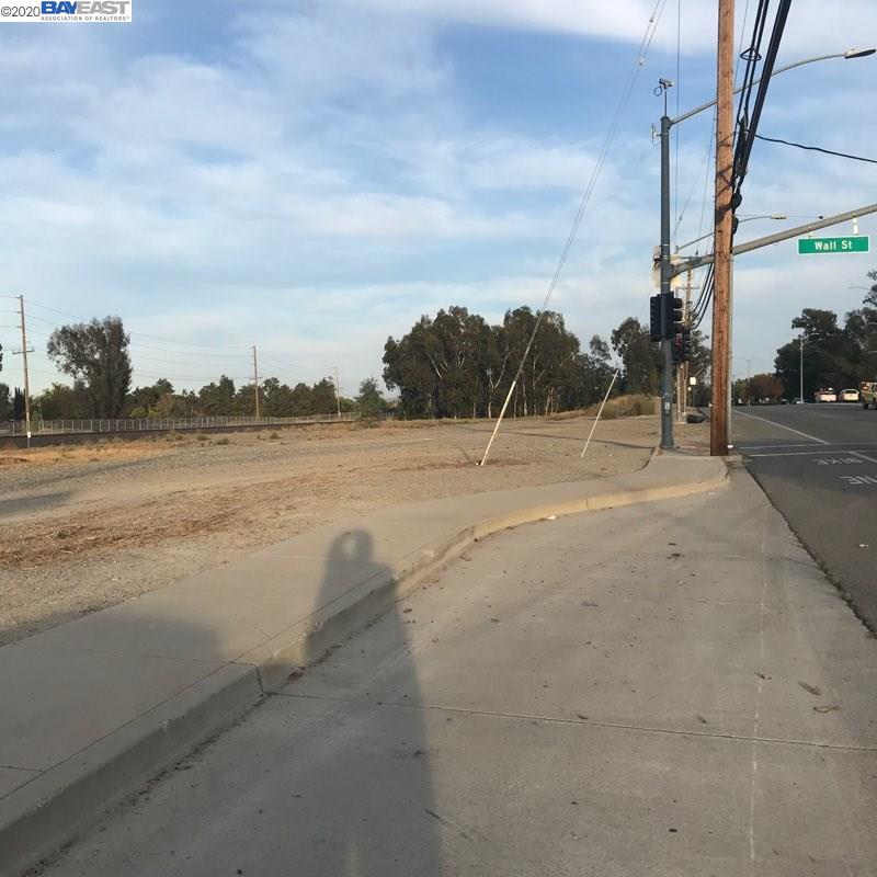 700 Stanley East Blvd, LIVERMORE, California 94550, ,Comm Lots And Land,For Sale,Stanley East Blvd,40922824