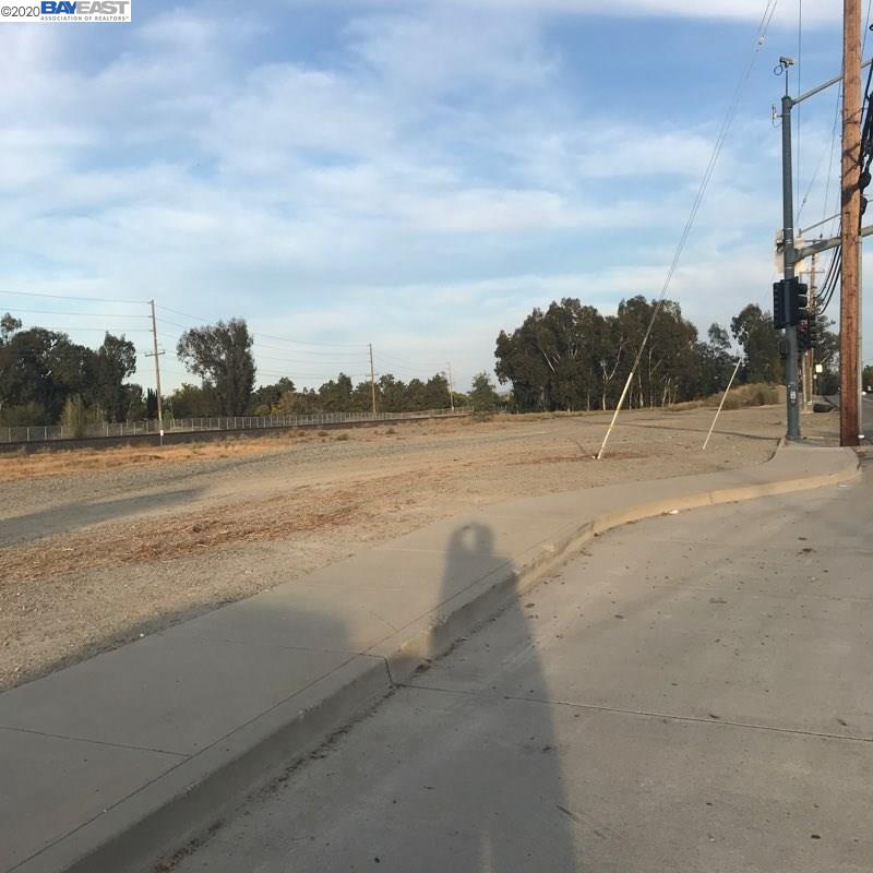 700 Stanley East Blvd, LIVERMORE, California 94550, ,Comm Lots And Land,For Sale,Stanley East Blvd,40922824