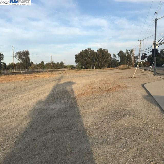 700 Stanley East Blvd, LIVERMORE, California 94550, ,Comm Lots And Land,For Sale,Stanley East Blvd,40922824