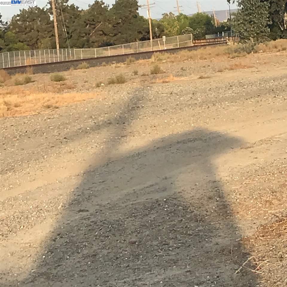 700 Stanley East Blvd, LIVERMORE, California 94550, ,Comm Lots And Land,For Sale,Stanley East Blvd,40922824