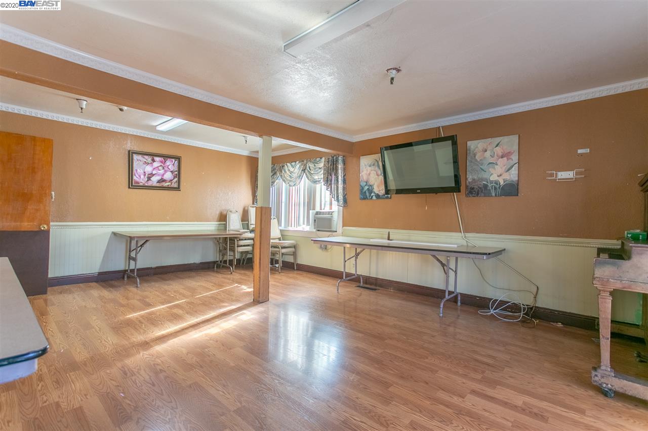 20524 Wisteria Street, CASTRO VALLEY, California 94546, ,Comm Industrial For Lease,For Rent,Wisteria Street,40932500