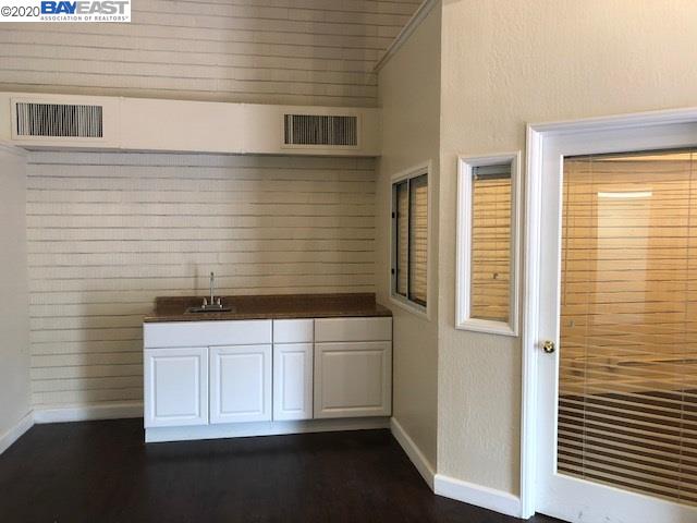 610 Main Street #A, PLEASANTON, California 94566, ,Comm Industrial For Lease,For Rent,Main Street #A,40932515
