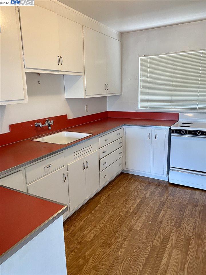 3585 Brook St, LAFAYETTE, California 94549-4949, ,Comm Ri Multi-units 5+,For Sale,Brook St,40930054