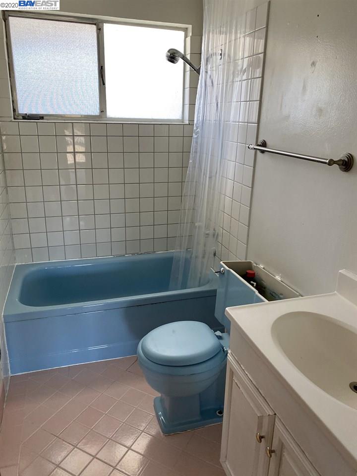 3585 Brook St, LAFAYETTE, California 94549-4949, ,Comm Ri Multi-units 5+,For Sale,Brook St,40930054