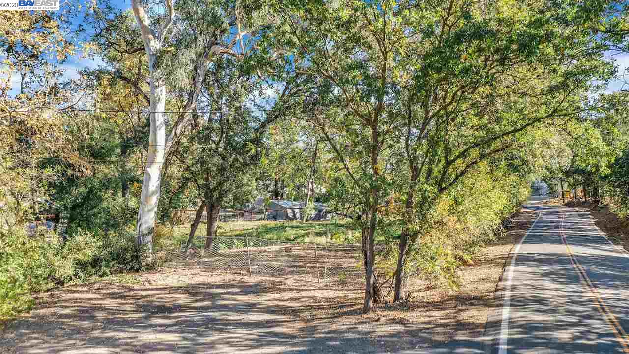 968 Happy Valley Rd, PLEASANTON, California 94566, ,Lots And Land,For Sale,Happy Valley Rd,40922834