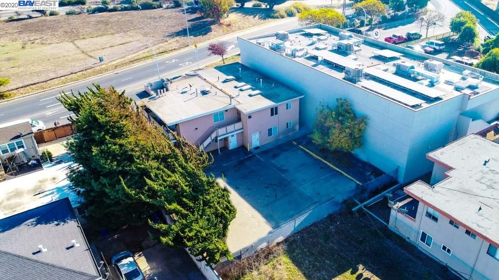 171 22nd, RICHMOND, California 94801, ,Comm Ri Multi-units 5+,For Sale,22nd,40932091