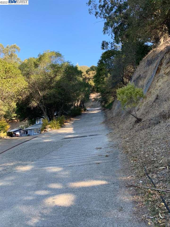 0 Altura Place, OAKLAND, California 94605, ,Lots And Land,For Sale,Altura Place,40967437