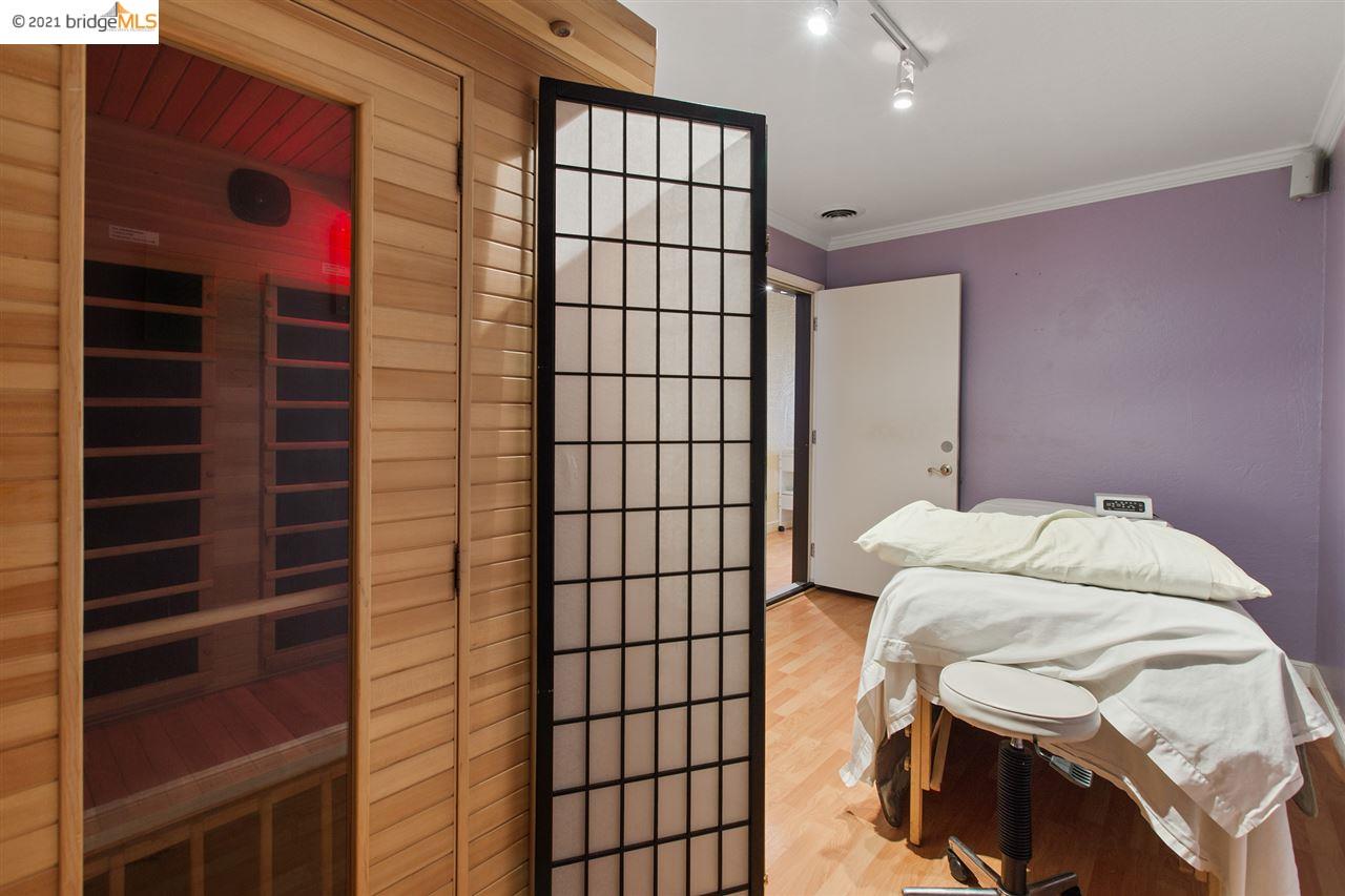 1365 Solano Avenue, ALBANY, California 94706, ,Comm Ri Multi-units 5+,For Sale,Solano Avenue,40935222