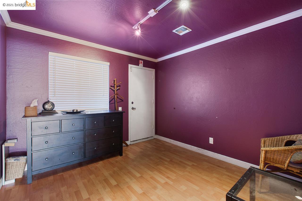 1365 Solano Avenue, ALBANY, California 94706, ,Comm Ri Multi-units 5+,For Sale,Solano Avenue,40935222