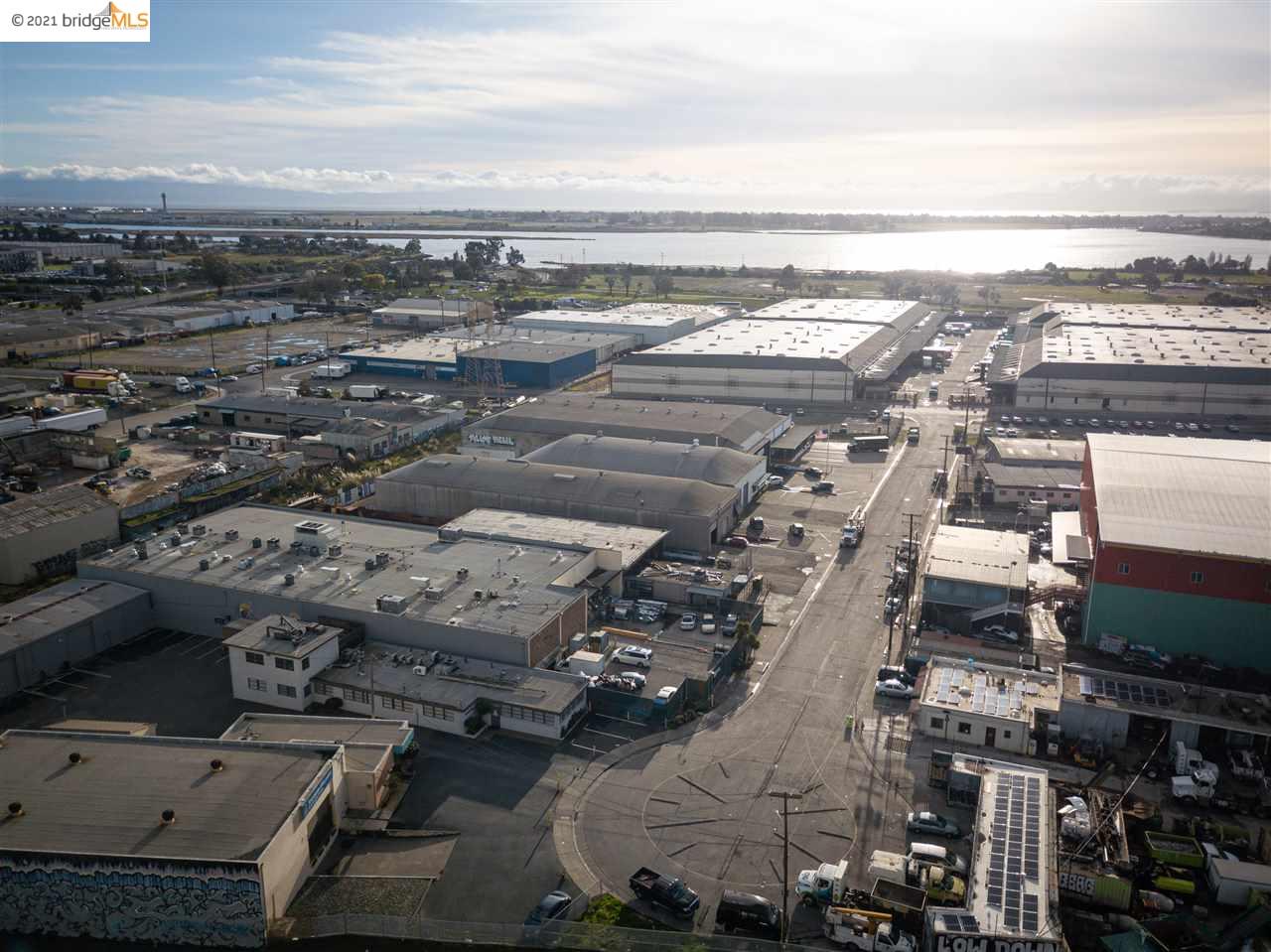 740 Kevin Court, OAKLAND, California 94621, ,Comm Industrial For Sale,For Sale,Kevin Court,40963695