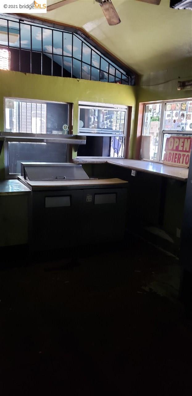 3659 Foothill Blvd, OAKLAND, California 94601, ,Comm Industrial For Lease,For Rent,Foothill Blvd,40963424