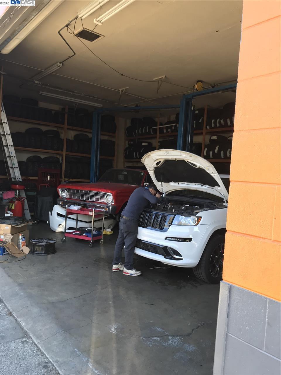 2333 El Camino Real, REDWOOD CITY, California 94063, ,Comm Business Opportunity,For Sale,El Camino Real,40963549