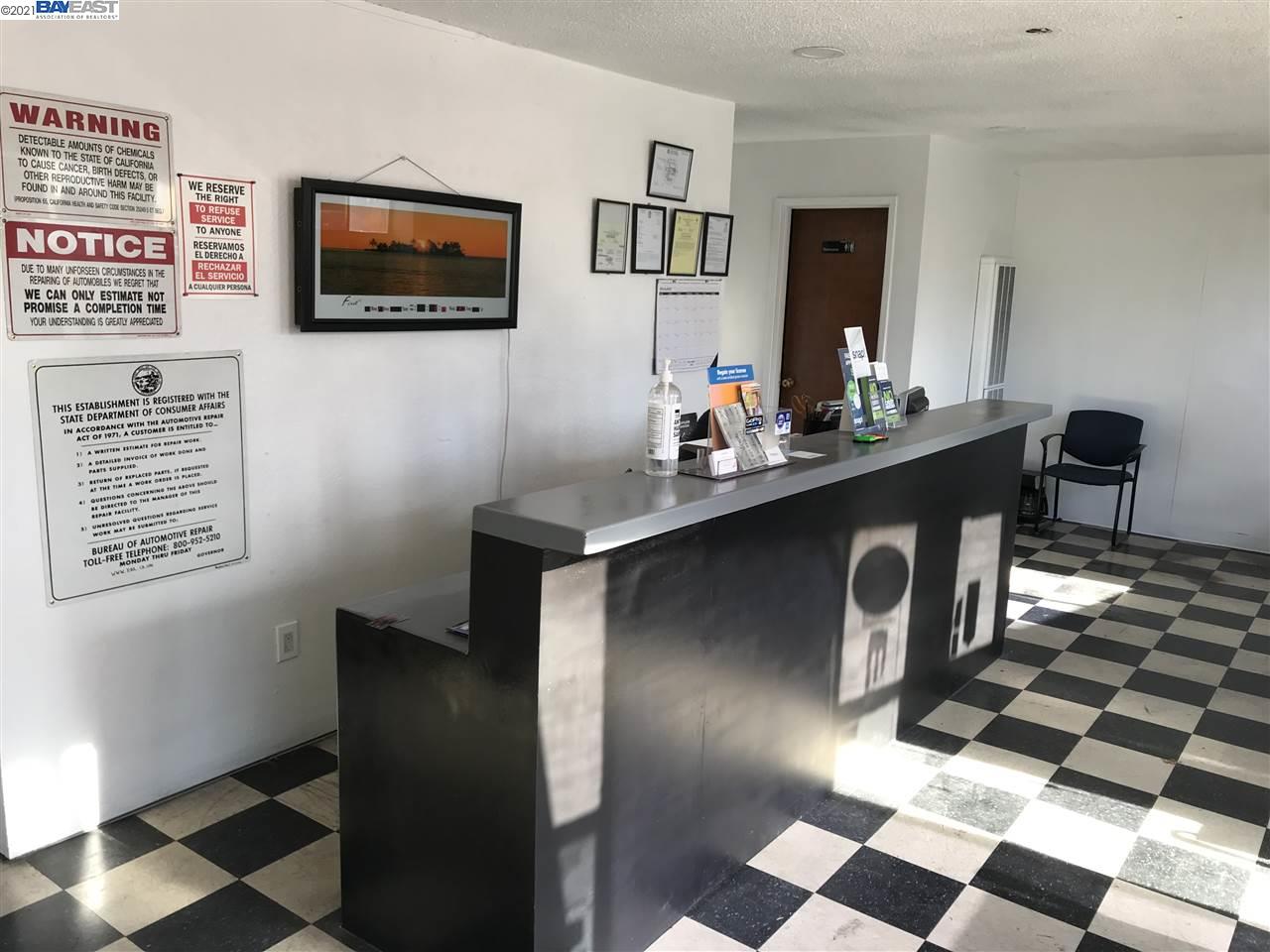 2333 El Camino Real, REDWOOD CITY, California 94063, ,Comm Business Opportunity,For Sale,El Camino Real,40963549