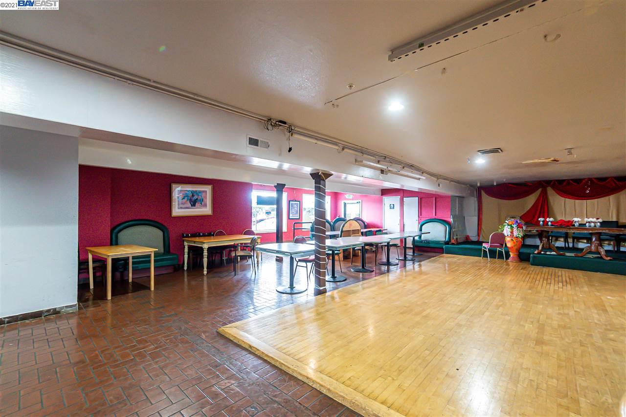 2 Chester St, DALY CITY, California 94014, ,Comm Industrial For Sale,For Sale,Chester St,40963773