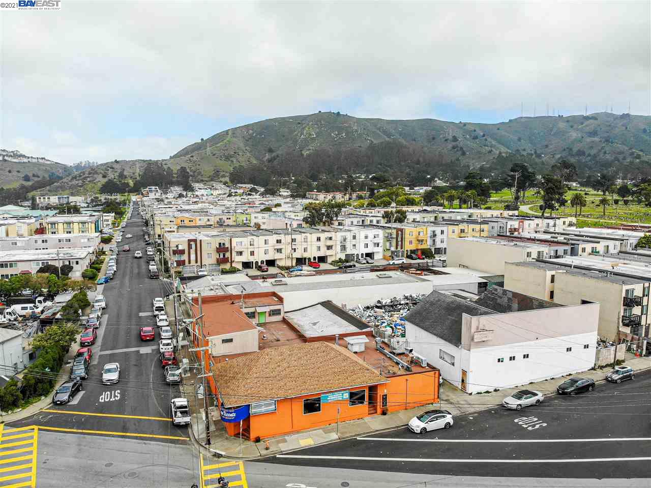 2 Chester St, DALY CITY, California 94014, ,Comm Industrial For Sale,For Sale,Chester St,40963773