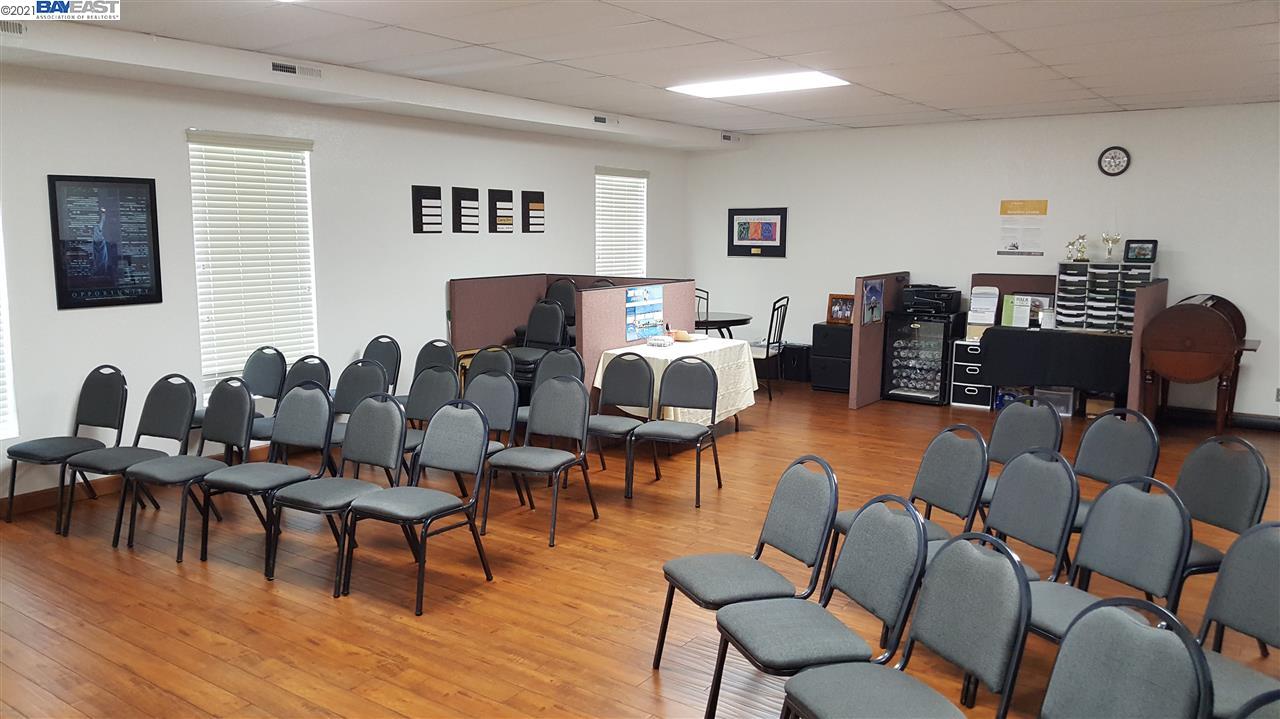 4049 1St St 230, LIVERMORE, California 94551, ,Comm Industrial For Lease,For Rent,1St St 230,40963912