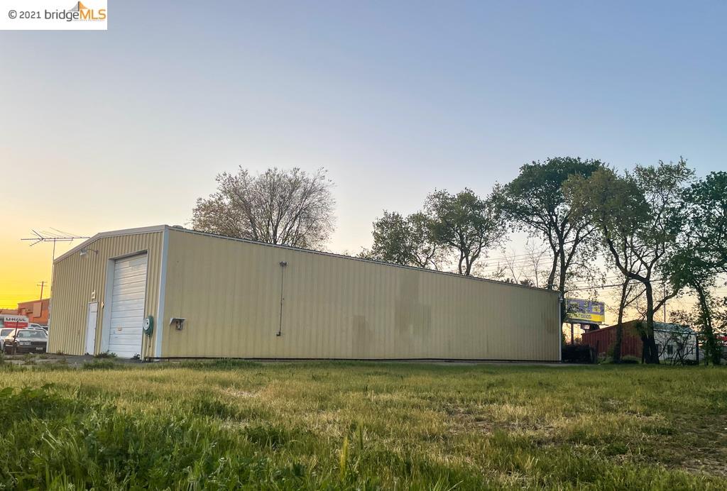 5663 FRANKLIN Boulevard, SACRAMENTO, California 95824, ,Comm Industrial For Sale,For Sale,FRANKLIN Boulevard,40963935
