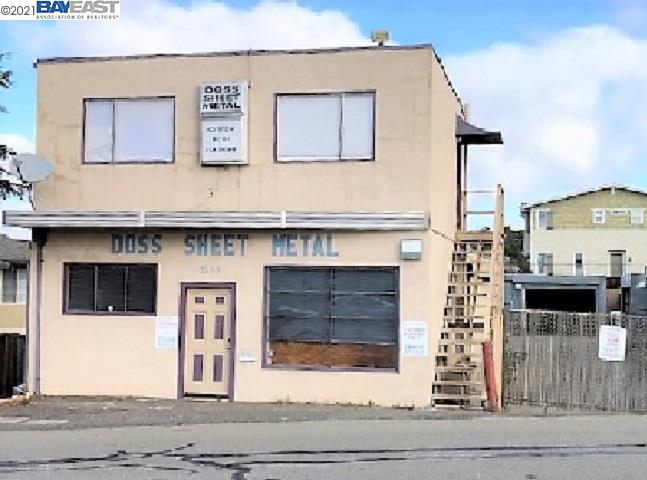 3700 Castro Valley Blvd, CASTRO VALLEY, California 94552-4815, ,Comm Industrial For Sale,For Sale,Castro Valley Blvd,40963952