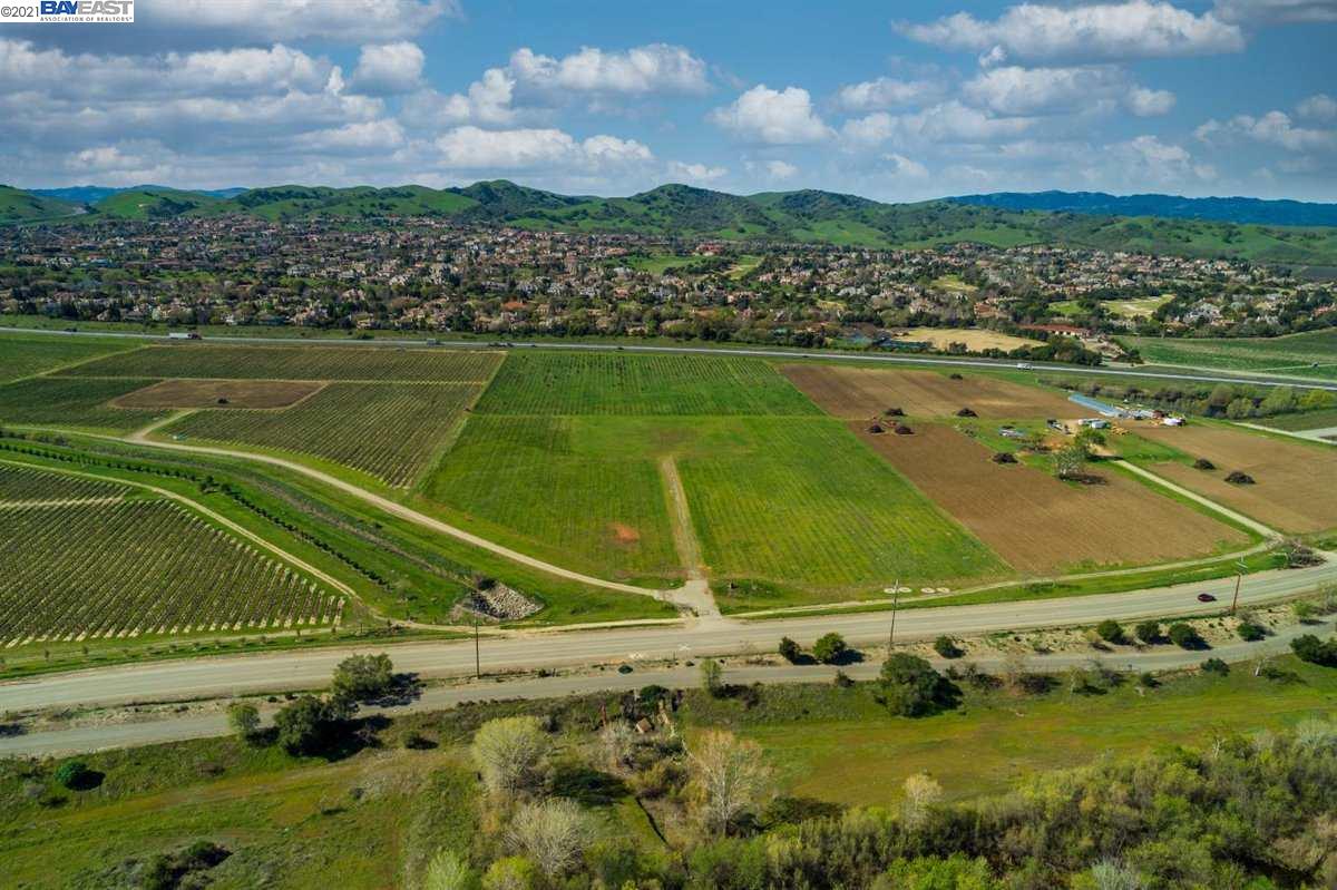 303 Vineyard Ave, LIVERMORE, California 94550, ,Lots And Land,For Sale,Vineyard Ave,40963964