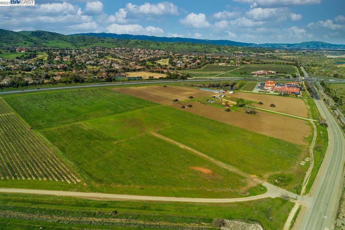 303 Vineyard Ave, LIVERMORE, California 94550, ,Lots And Land,For Sale,Vineyard Ave,40963964