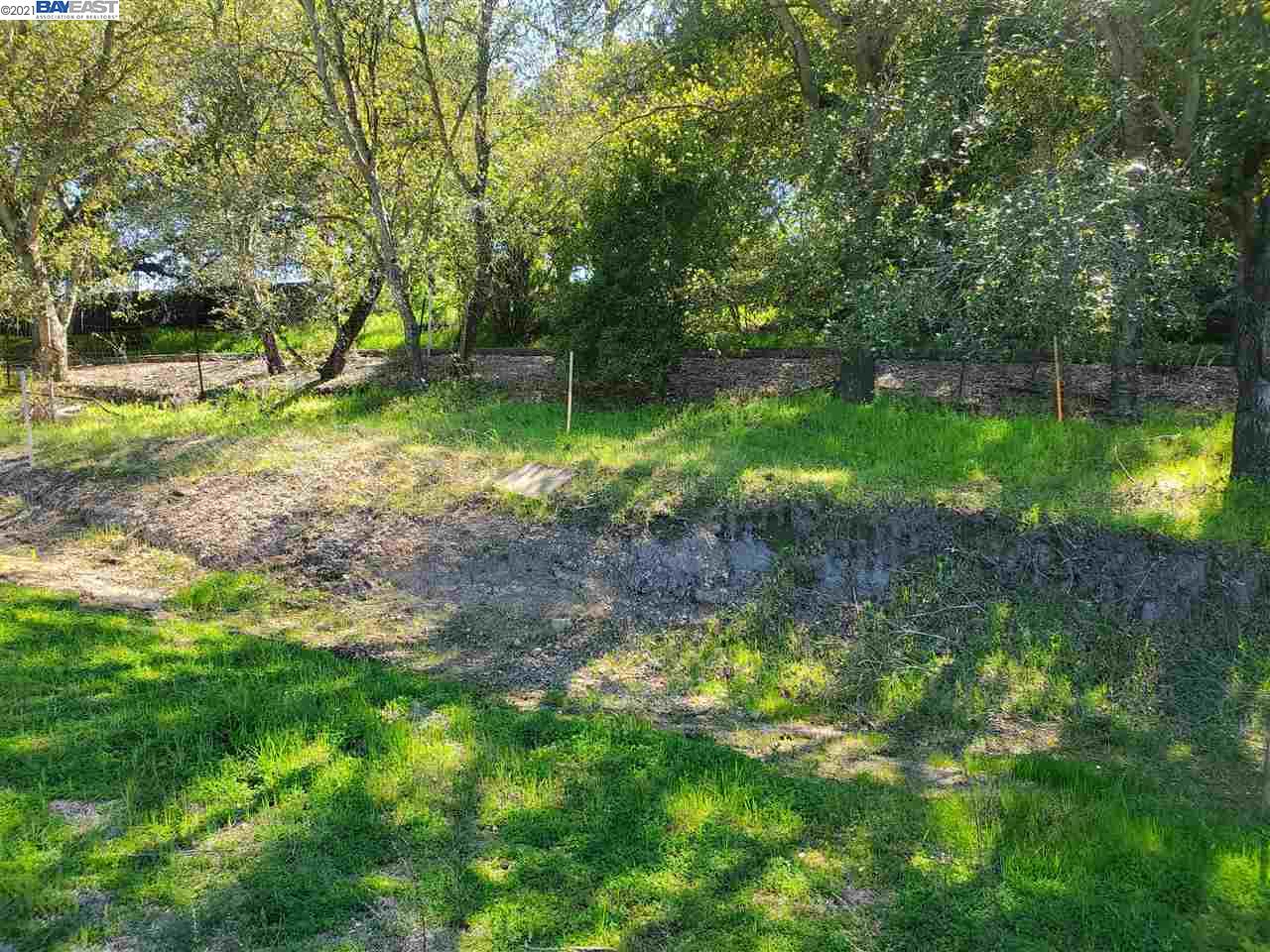 6590 Sunnyslope Ave, CASTRO VALLEY, California 94546, ,Lots And Land,For Sale,Sunnyslope Ave,40964031
