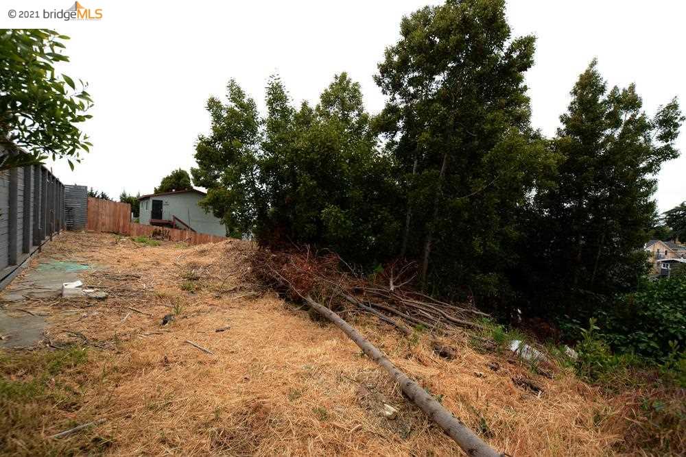2521 Grande Vista Ave, OAKLAND, California 94601, ,Lots And Land,For Sale,Grande Vista Ave,40964092