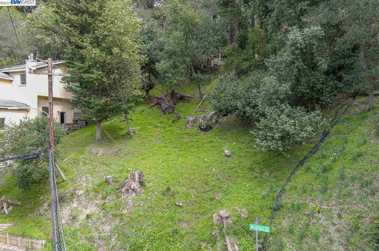 Girvin Dr, OAKLAND, California 94611, ,Lots And Land,For Sale,Girvin Dr,40965115