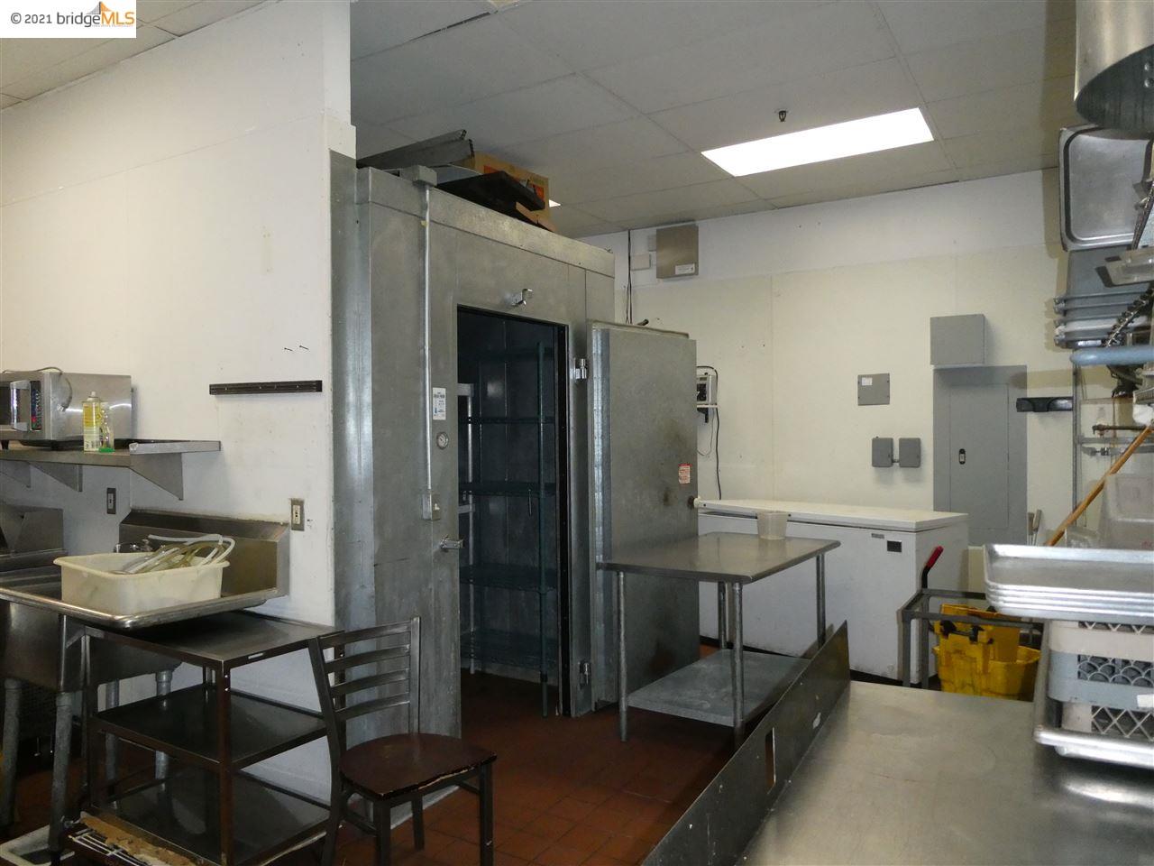 885 Airway Blvd, LIVERMORE, California 94551, ,Comm Business Opportunity,For Sale,Airway Blvd,40964149