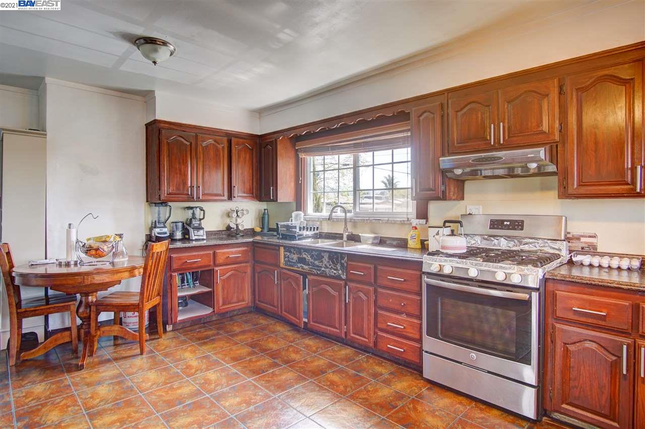 6245 Avenal Ave, OAKLAND, California 94605, ,Comm Business Opportunity,For Sale,Avenal Ave,40964169