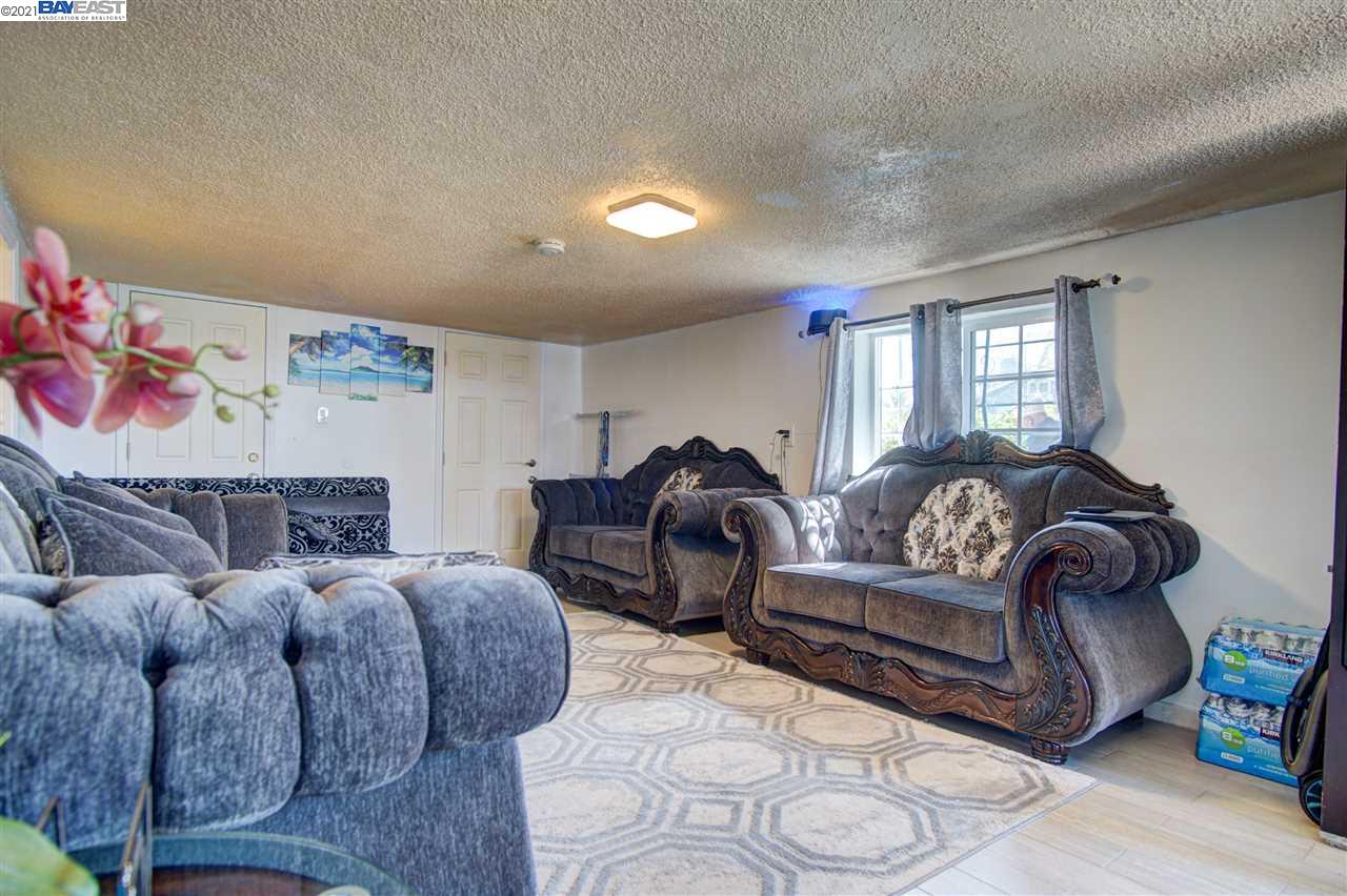 6245 Avenal Ave, OAKLAND, California 94605, ,Comm Business Opportunity,For Sale,Avenal Ave,40964169