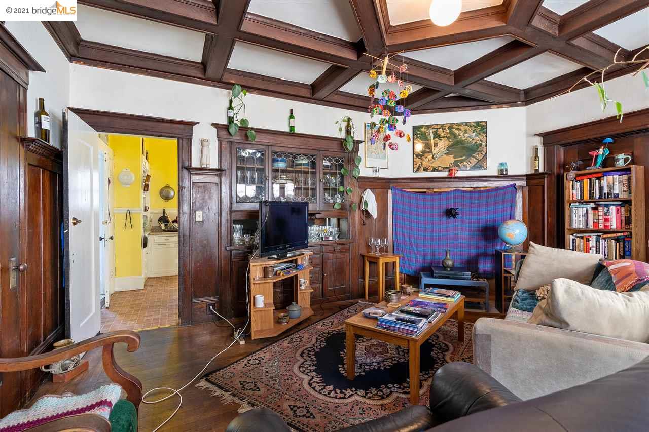 1343 Martin Luther King Jr Way, BERKELEY, California 94709, ,Comm Industrial For Sale,For Sale,Martin Luther King Jr Way,40964239