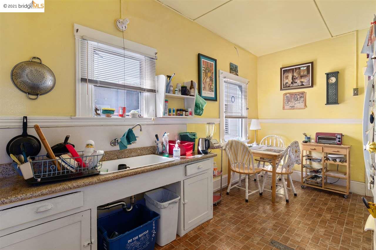 1343 Martin Luther King Jr Way, BERKELEY, California 94709, ,Comm Industrial For Sale,For Sale,Martin Luther King Jr Way,40964239