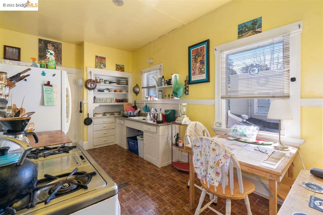 1343 Martin Luther King Jr Way, BERKELEY, California 94709, ,Comm Industrial For Sale,For Sale,Martin Luther King Jr Way,40964239