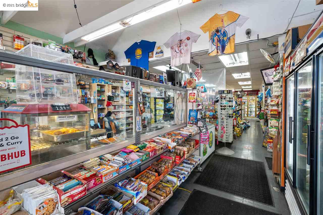 1343 Martin Luther King Jr Way, BERKELEY, California 94709, ,Comm Industrial For Sale,For Sale,Martin Luther King Jr Way,40964239