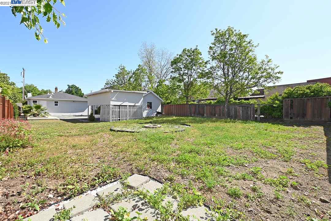 236 Ray St, PLEASANTON, California 94566, ,Comm Industrial For Sale,For Sale,Ray St,40964269