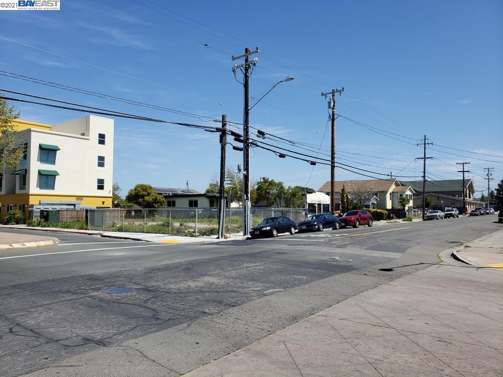 319 CHESLEY AVE, RICHMOND, California 94801, ,Comm Lots And Land,For Sale,CHESLEY AVE,40964262
